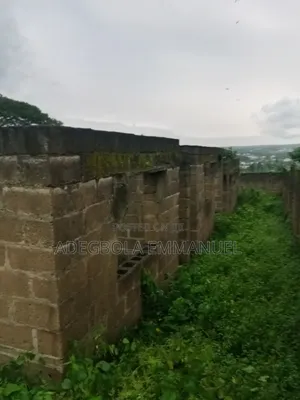 6bdrm Block of Flats in Peace Estates, Alakia for sale