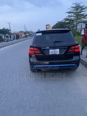 Mercedes-Benz M Class ML 350 4Matic 2013 Black