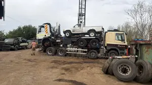 Toyota Hilux 1991 White