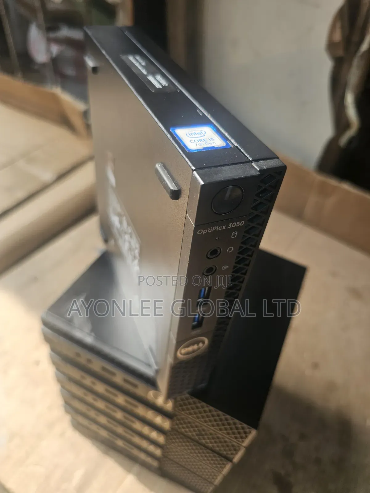 Desktop Computer Dell OptiPlex 3050 8GB Intel Core i5 SSD 256GB