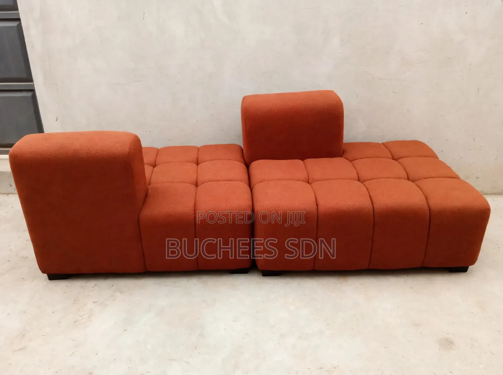 Luxury L-Shape Boucle Sofa - 4 Seater