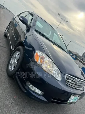 Toyota Corolla 2004 Black