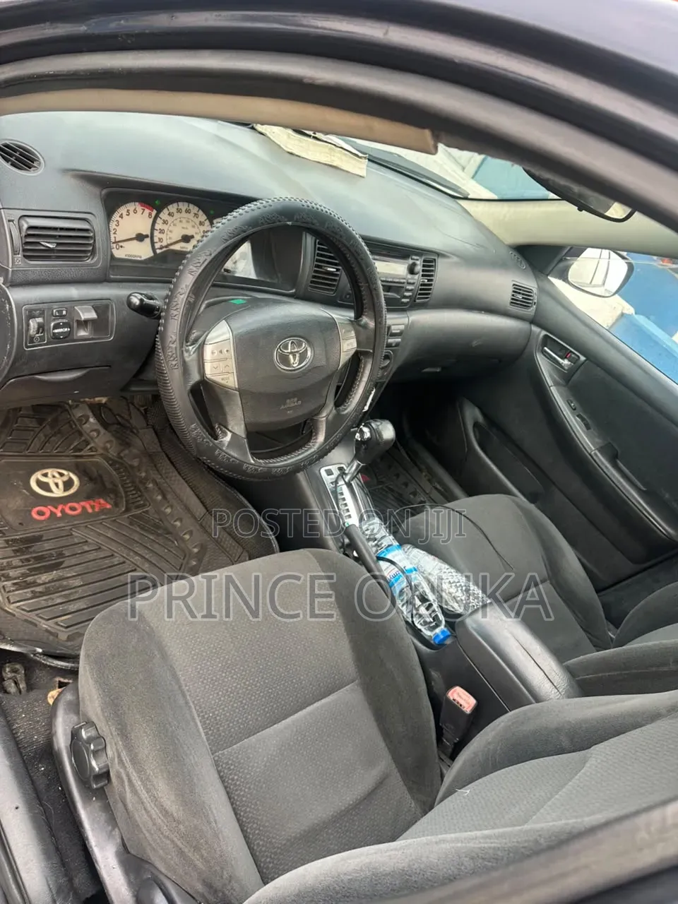 Toyota Corolla 2004 Black