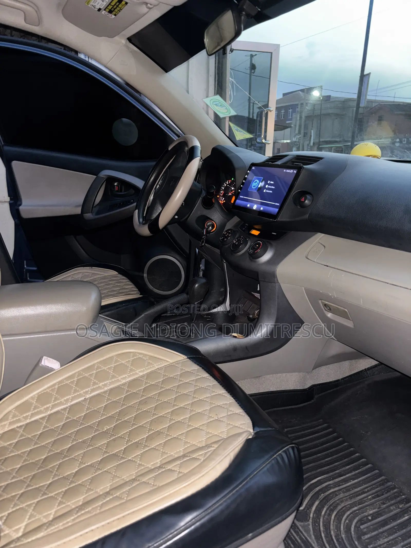 Toyota RAV4 2010 Blue