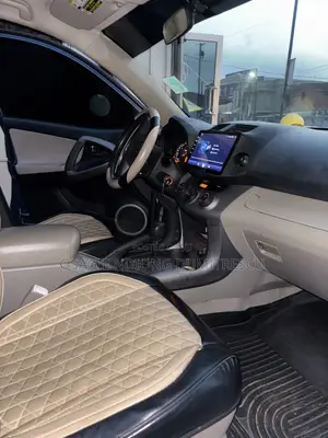 Toyota RAV4 2010 Blue
