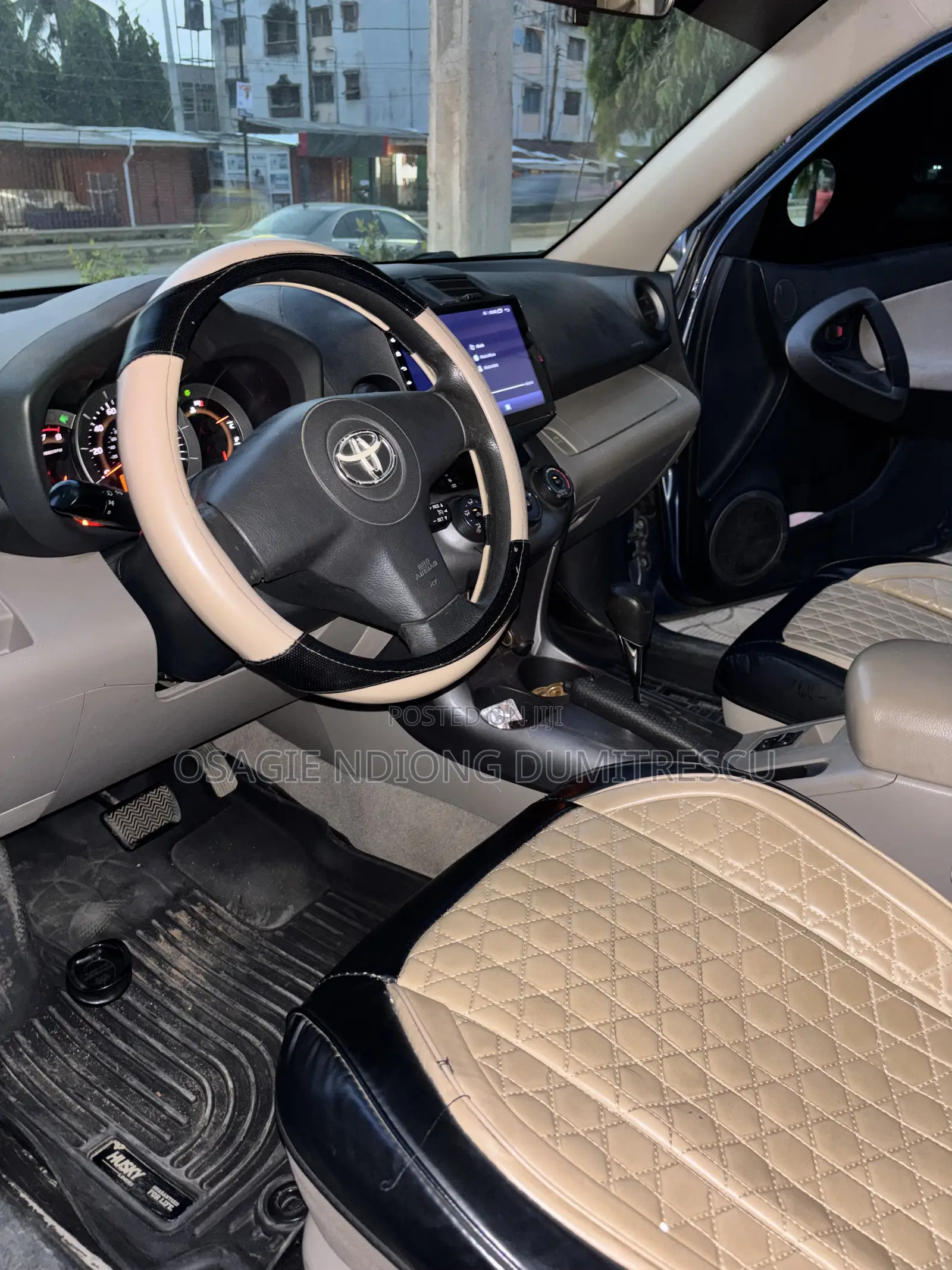 Toyota RAV4 2010 Blue