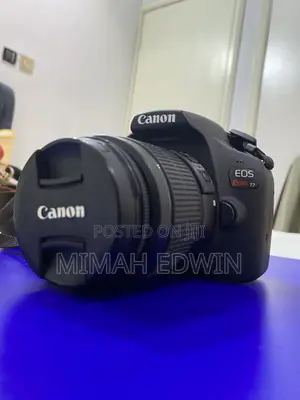 Canon EOS Rebel T7