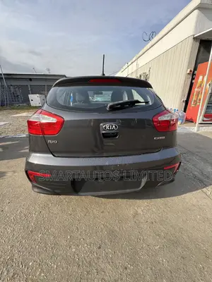 Kia Rio SX 4dr Hatchback (1.6L 4cyl 6A) 2015 Gray