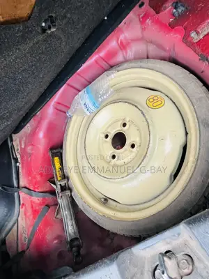 Mazda 323 1.6 2003 Red