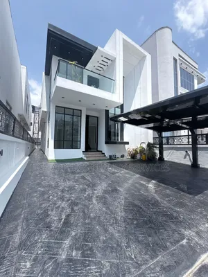 5bdrm Duplex in Chevron for sale