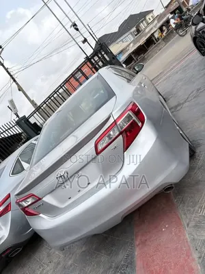 Toyota Camry 2013 Silver