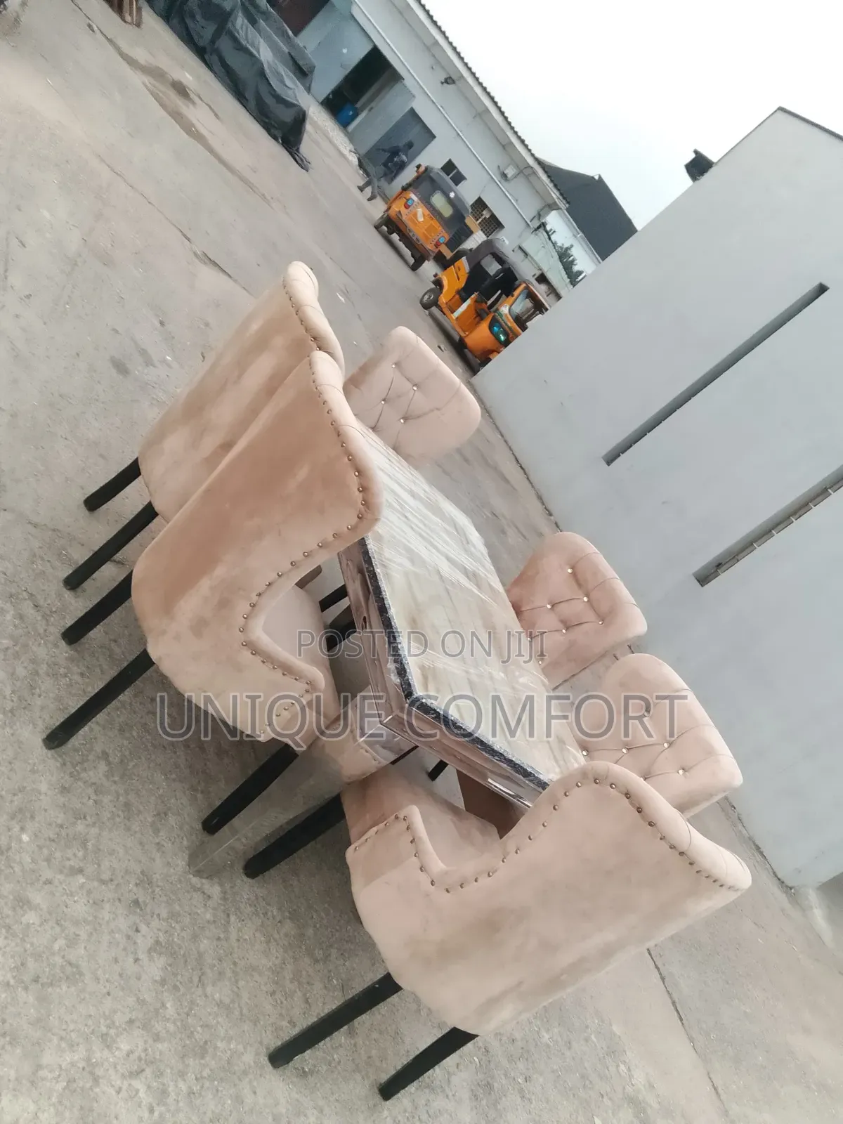Top Quality 6 Seaters Marble Top Dining Set