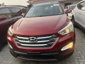 Hyundai Santa Fe 2015 Red