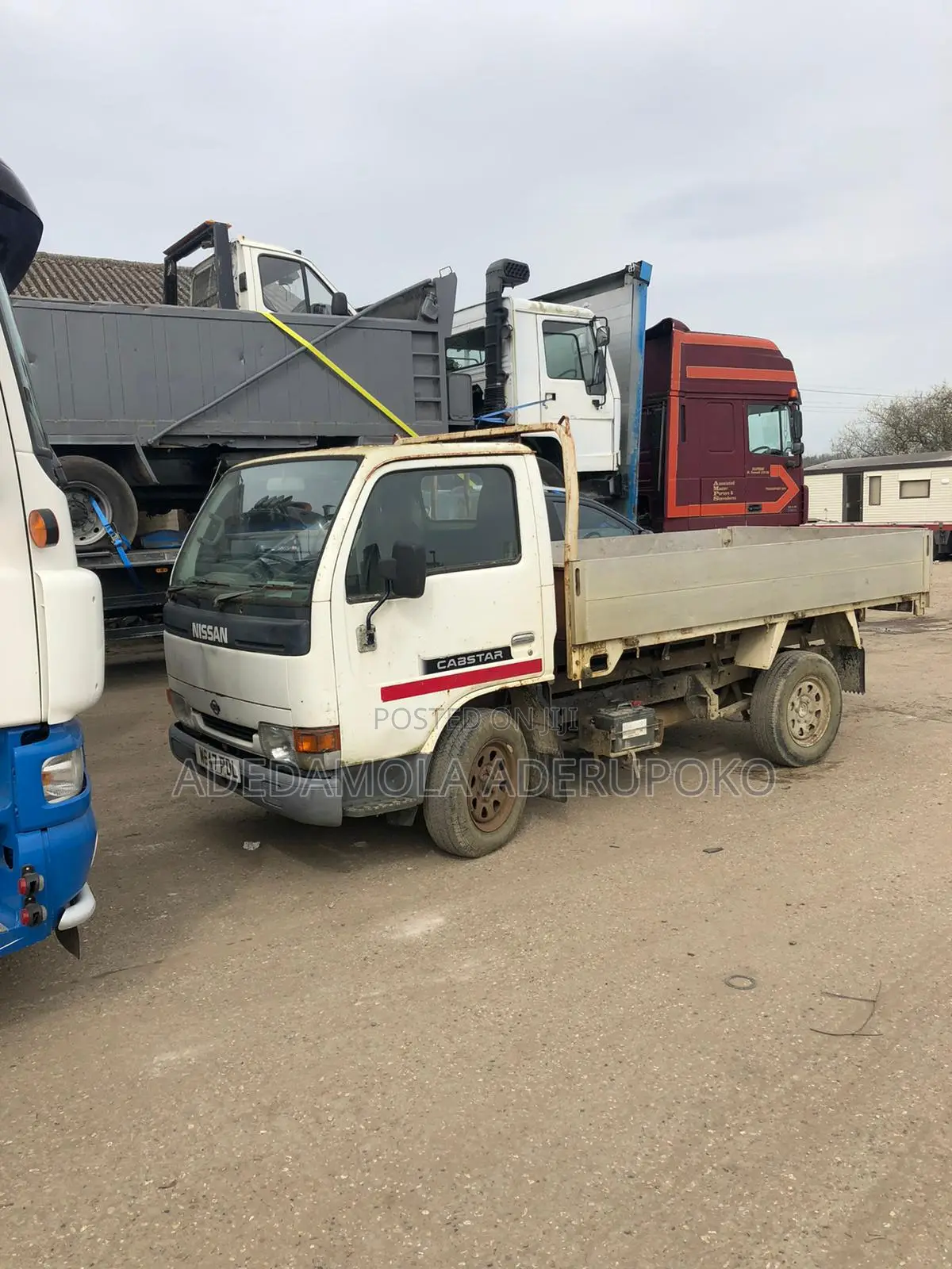 Toyota Hilux 1991 White