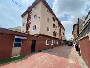 2bdrm Block of Flats in Satellite Town for sale