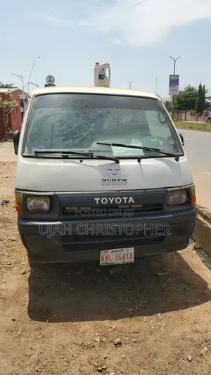 Toyota TownAce 2005 White