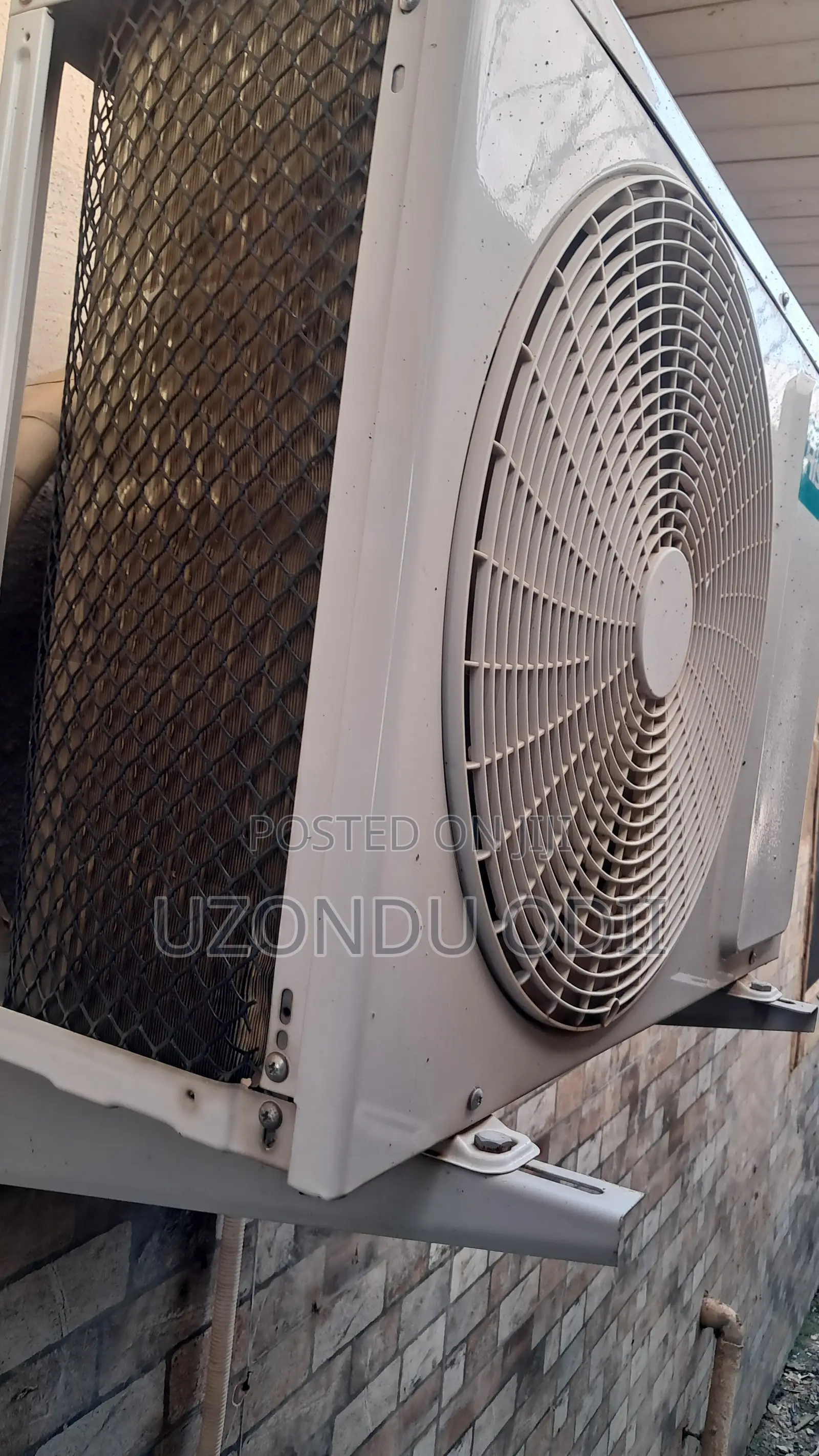Hisense 1hp AC