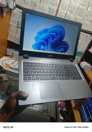 Laptop Acer Aspire V5-591G 8GB Intel Core i5 SSD 256GB
