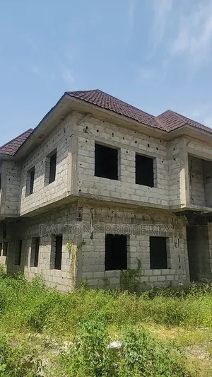 4bdrm Duplex in Von Axis, Sabon Lugbe for sale
