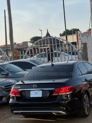 Mercedes-Benz E350 2014 Black