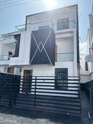 5bdrm Duplex in Chevron for sale