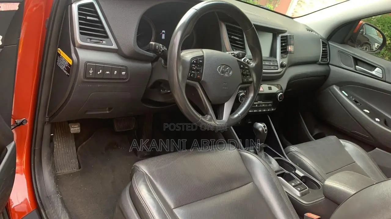 Hyundai Tucson Limited AWD 2017 Red