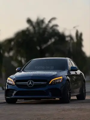 Mercedes-Benz C43 2020 Blue