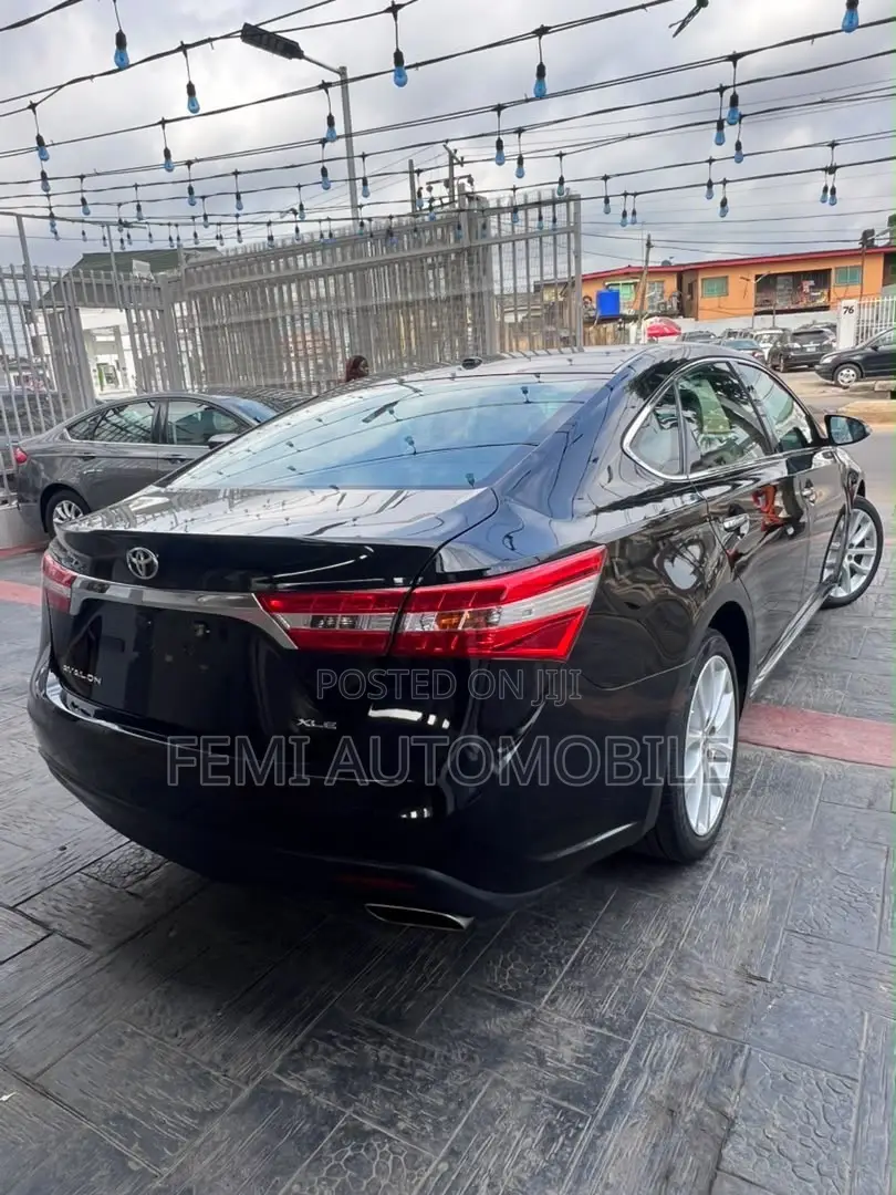 Toyota Avalon 2014 Black