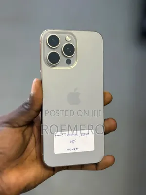 Apple iPhone 15 Pro Max 256 GB White
