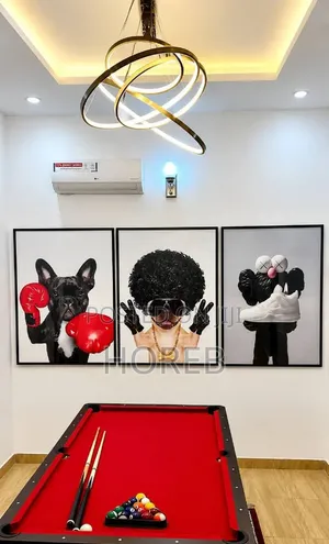Frame and Frameless