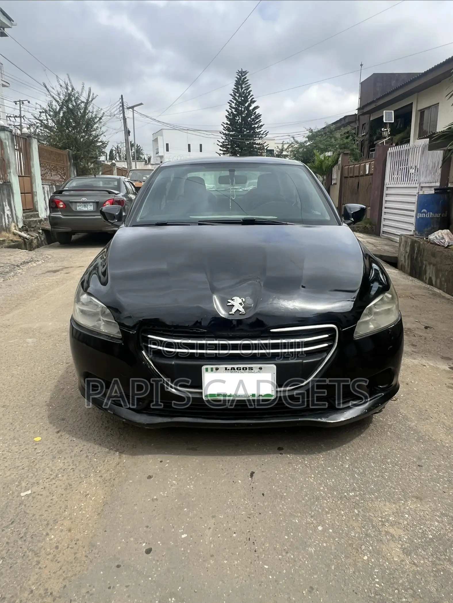 Peugeot 301 2014 Black