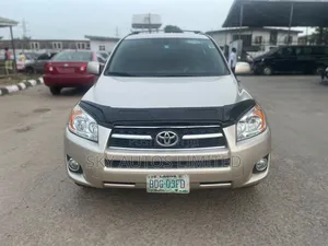 Toyota RAV4 2.5 Sport 4x4 2011 Gold