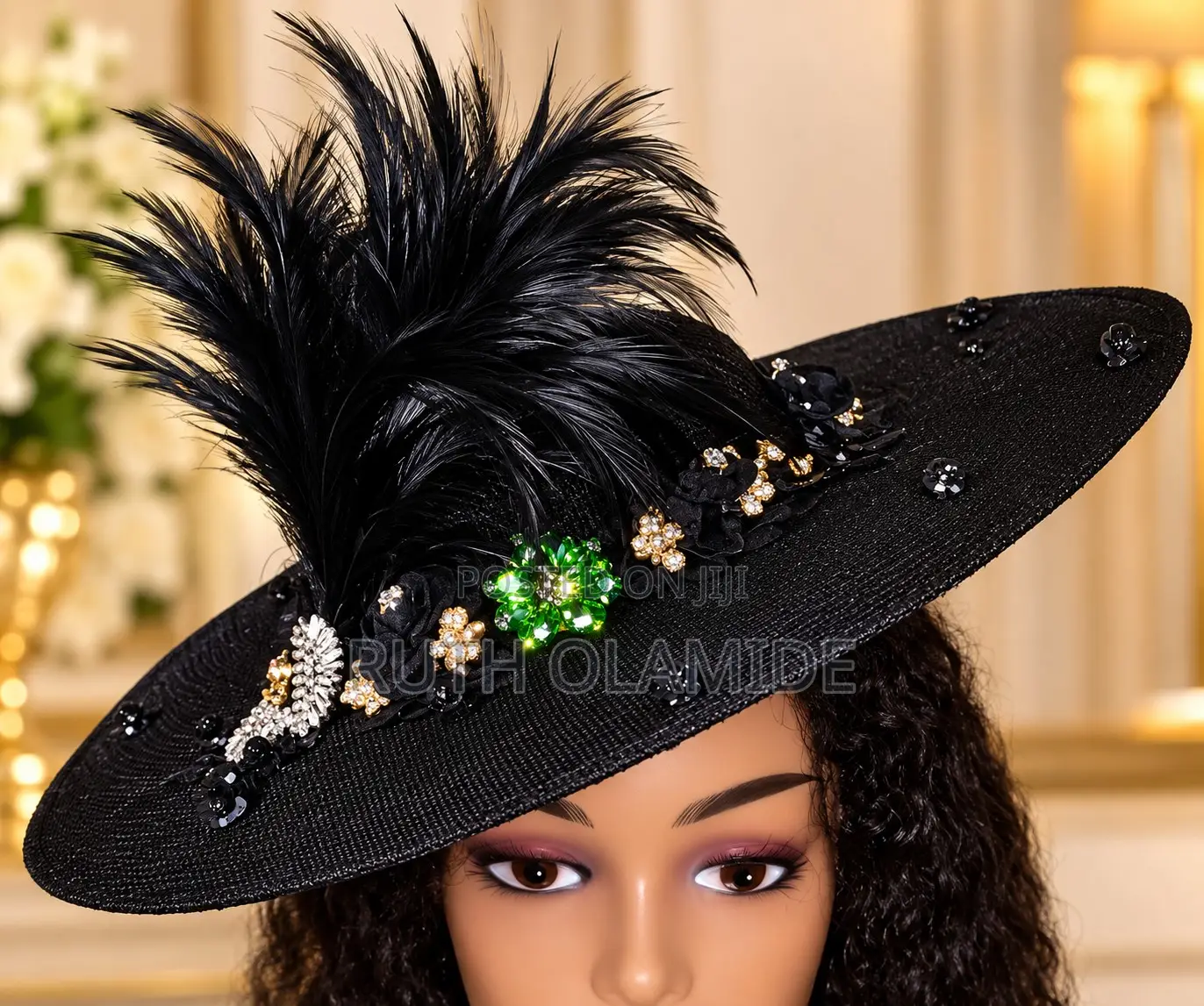 Exquisite Fascinator