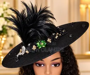 Exquisite Fascinator