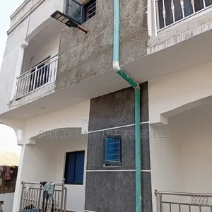 3bdrm Duplex in Newlt 3Bed Duplex for rent