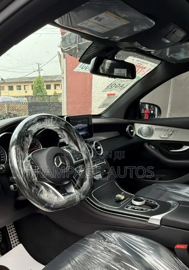 Mercedes-Benz GLC-Class 2019 Black