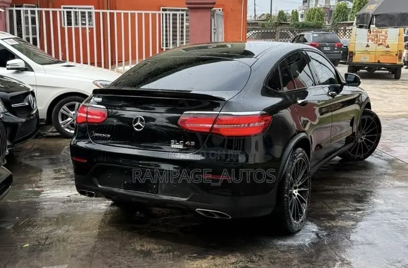 Mercedes-Benz GLC-Class 2019 Black