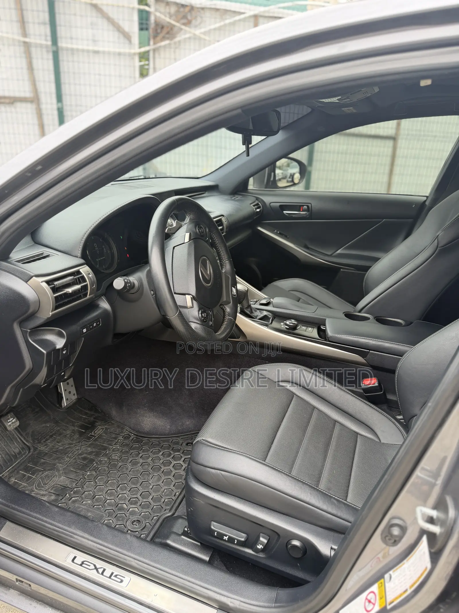 Lexus IS 250 4WD 2014 Gray