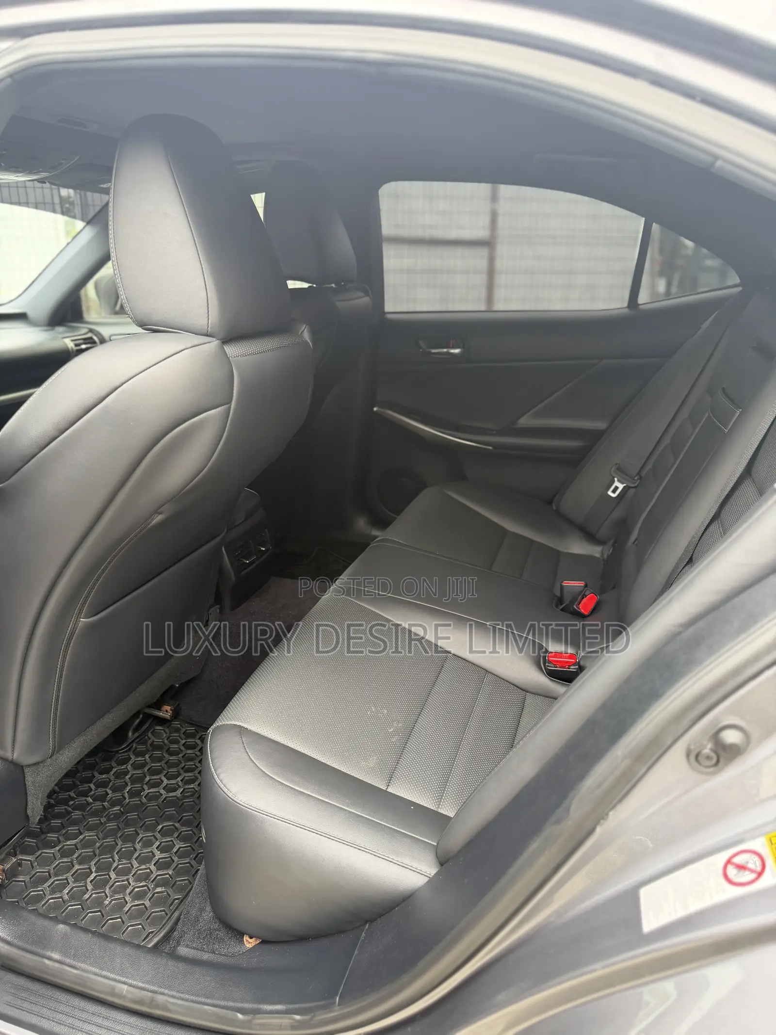 Lexus IS 250 4WD 2014 Gray