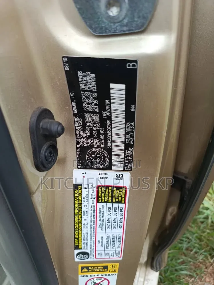 Toyota Sienna 7 Passenger 2011 Gold
