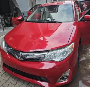 Toyota Camry LE 4dr Sedan (2.5L 4cyl 6A) 2013 Red