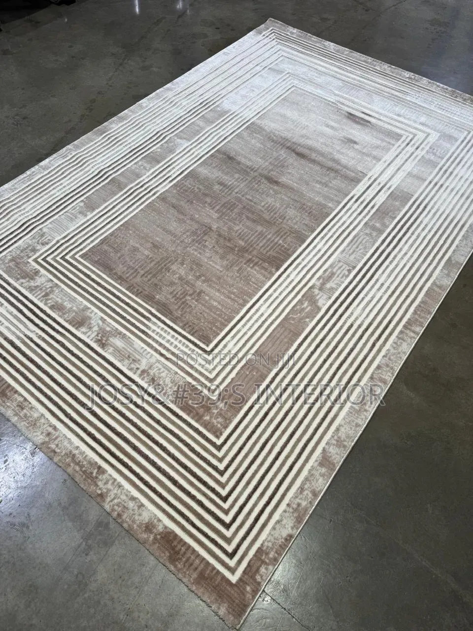 Monochrome Color Rug