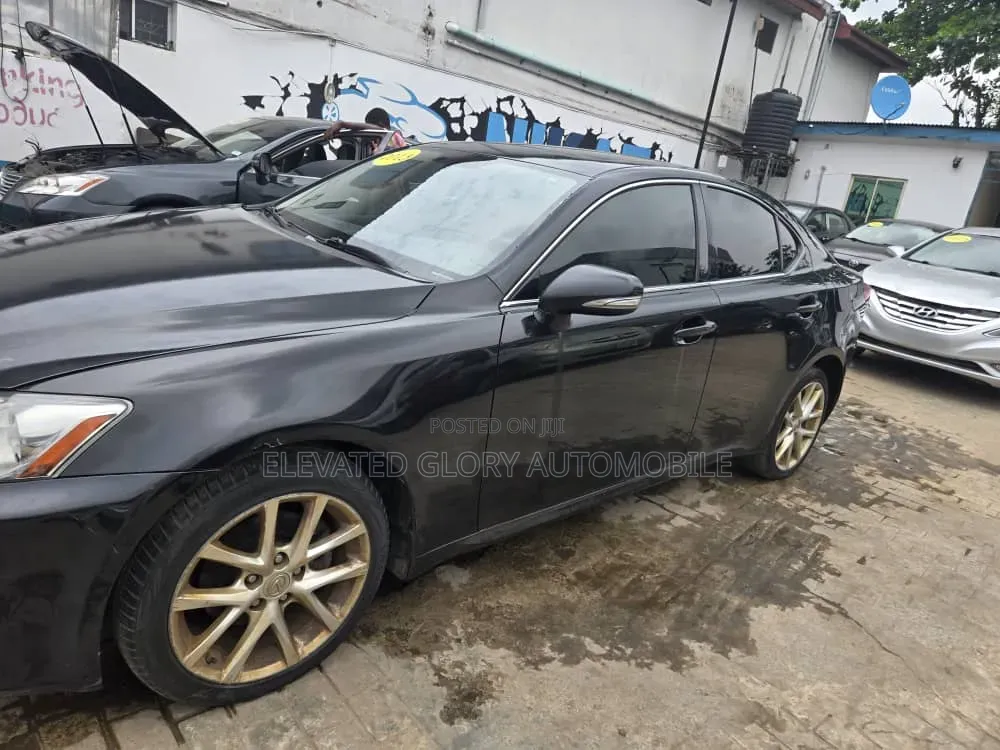 Lexus IS 250 AWD Automatic 2012 Gray