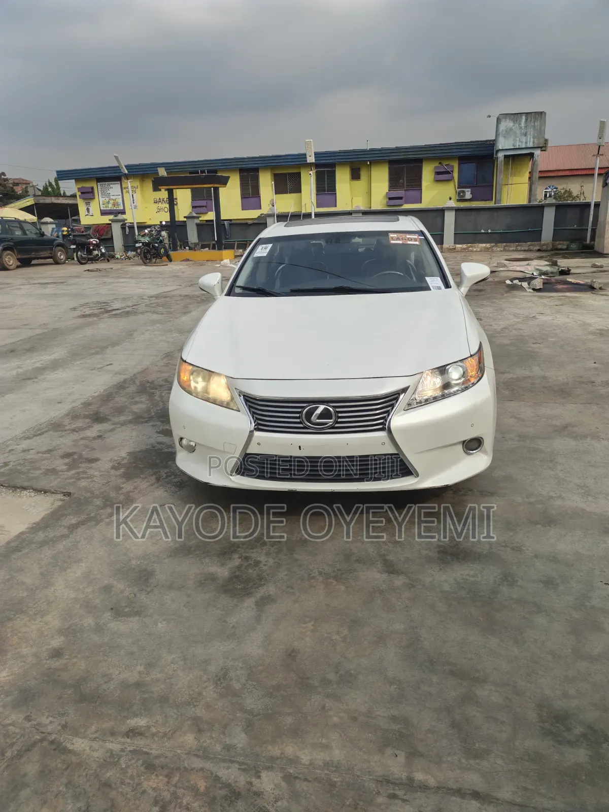 Lexus ES 2013 White