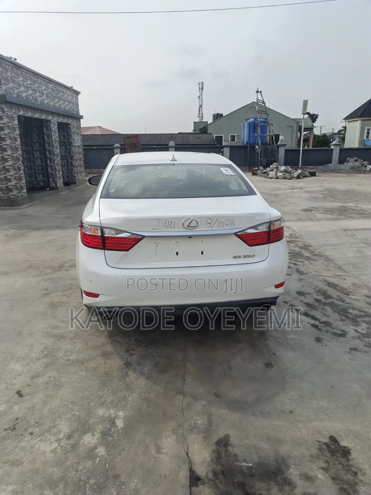 Lexus ES 2013 White