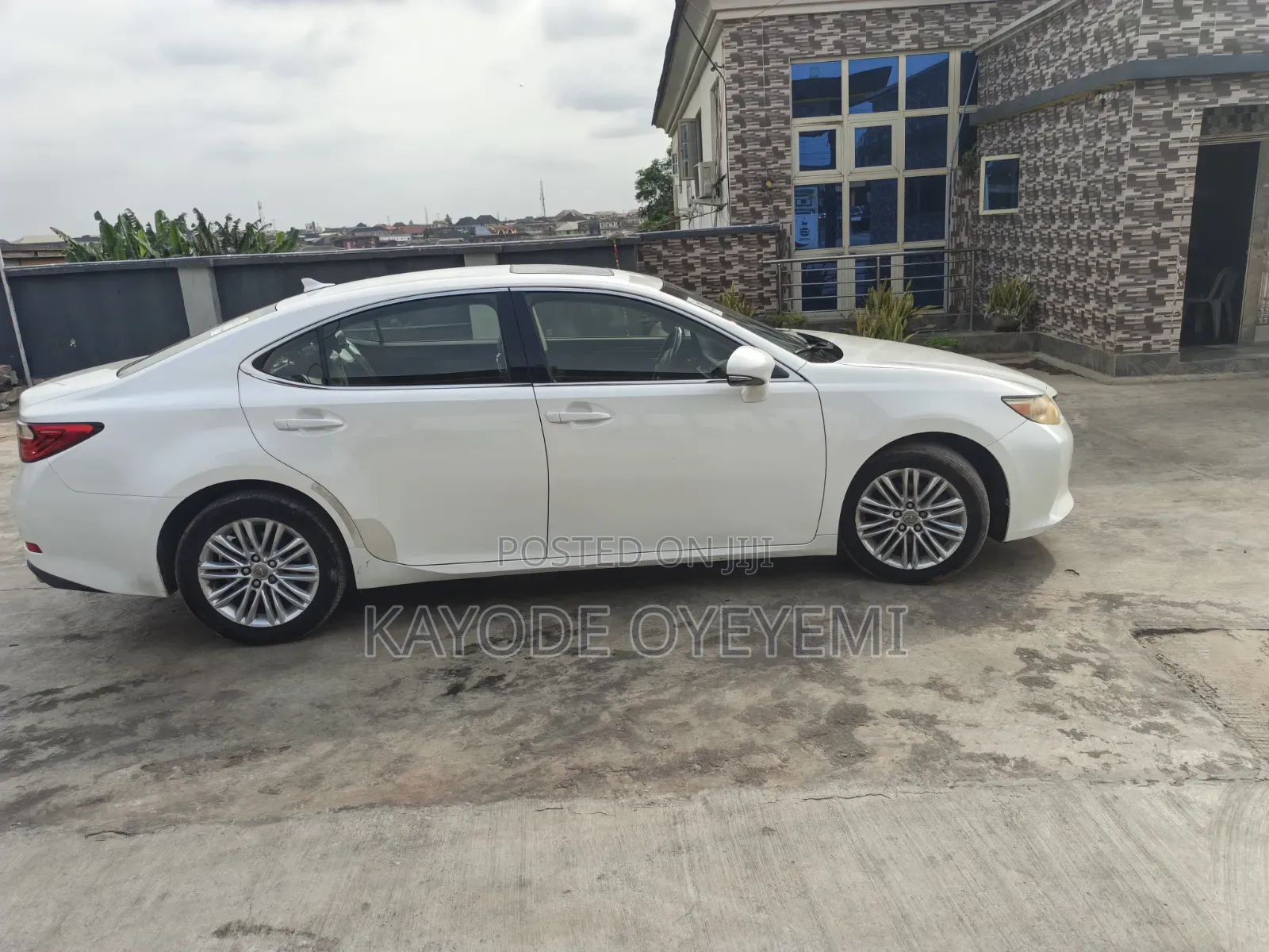 Lexus ES 2013 White