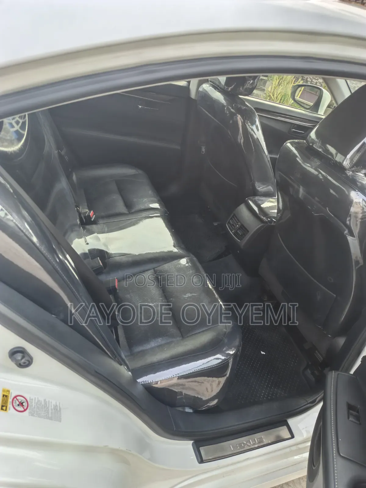 Lexus ES 2013 White
