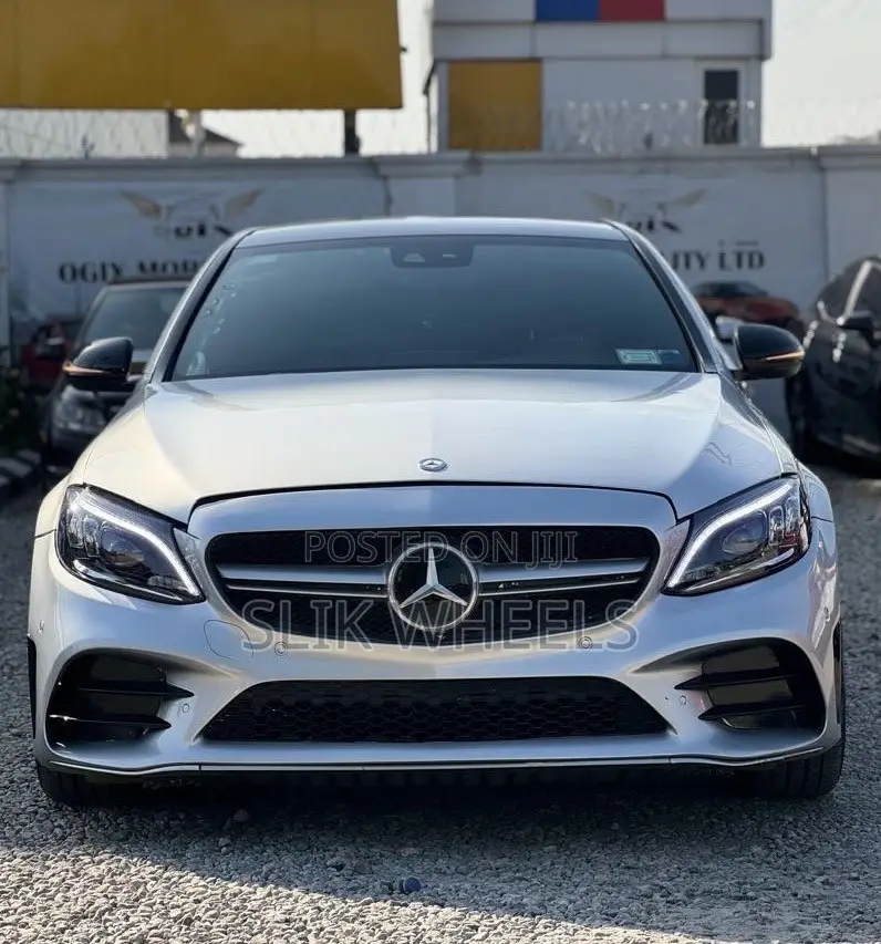Mercedes-Benz C450 2016 Silver