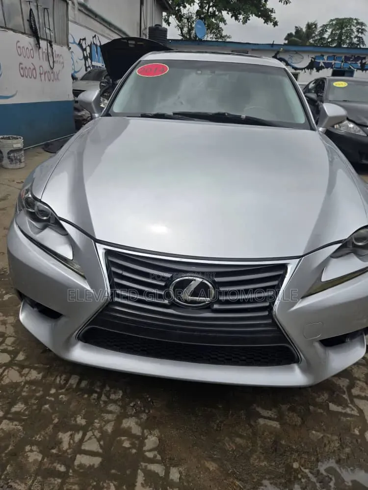 Lexus IS 2014 Silver