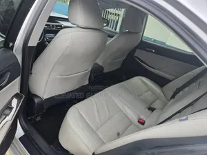 Lexus IS 2014 Silver